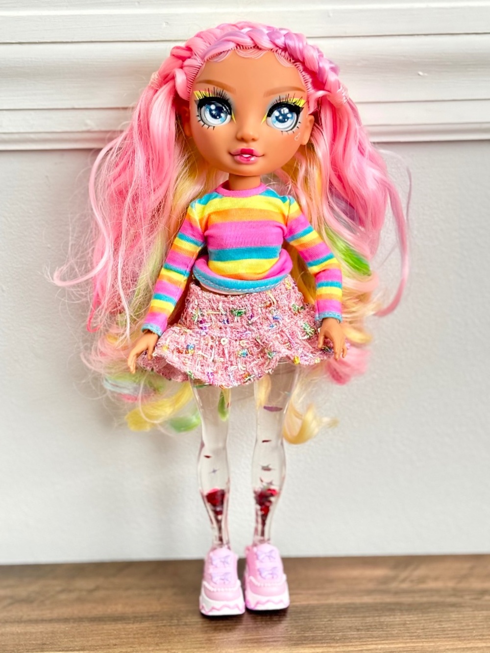 Rainbow High Sparkle & Shine Rosetta Liquid Legs Fashion Doll Articulated 2023